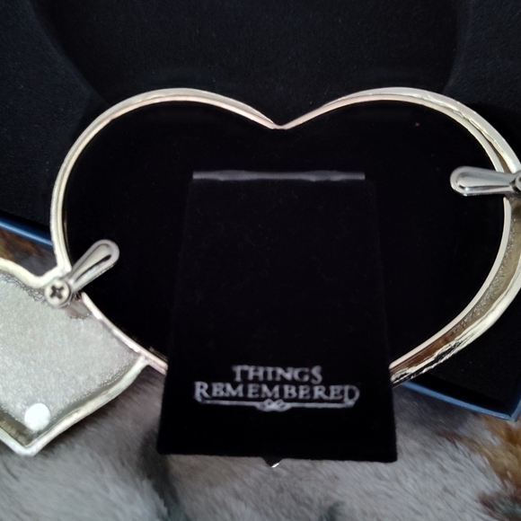NEW! Things Remembered Heart Shaped Picture Frame - Picture 3 of 7